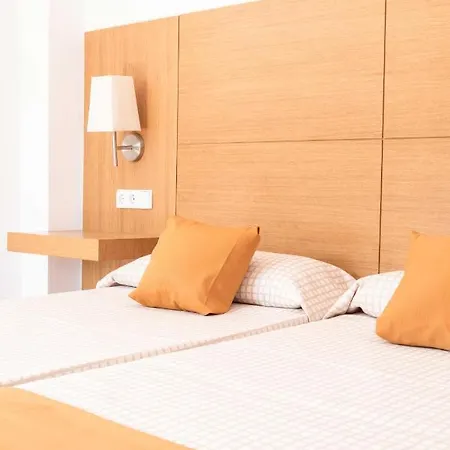 Elegance Playa Arenal Отель 2*